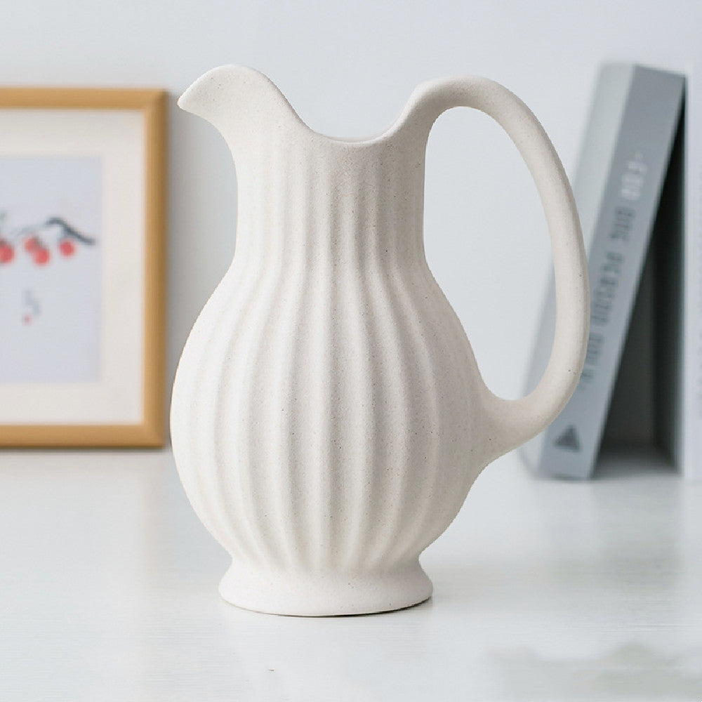 Plain Embryonic Ceramic Vase Decoration