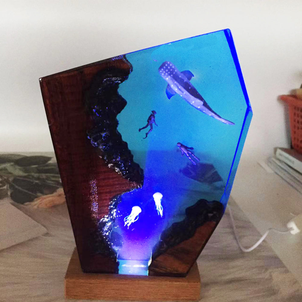 Creative Whale Diver Scenic Ocean Landscape Lamp