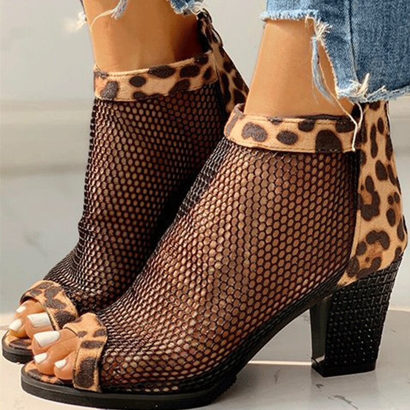 Large size thick heel mesh zipper sandals women