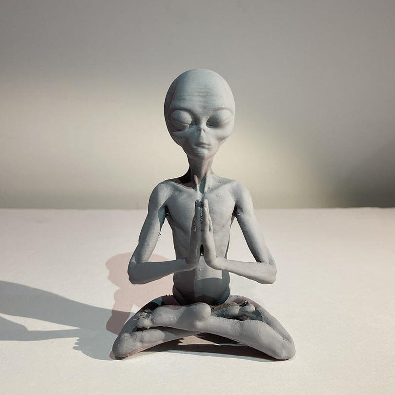 Meditation Alien Resin Ornament Decoration | Decor Gifts and More