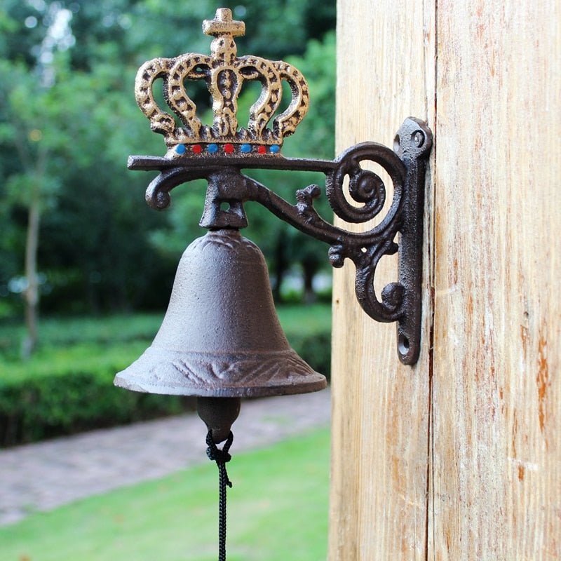 Doorbell with cast iron plate