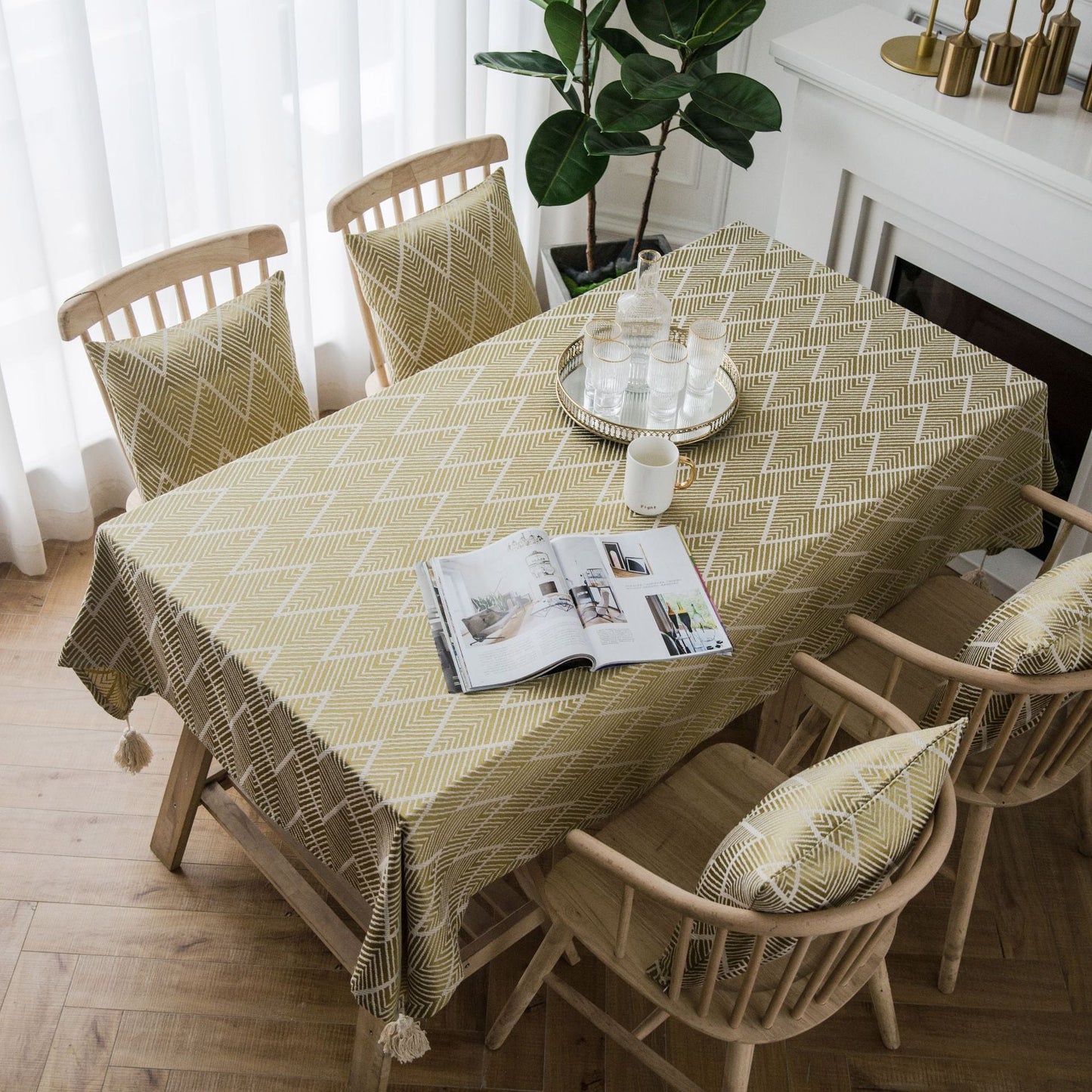 Waterproof wave triangle jacquard tablecloth | Decor Gifts and More