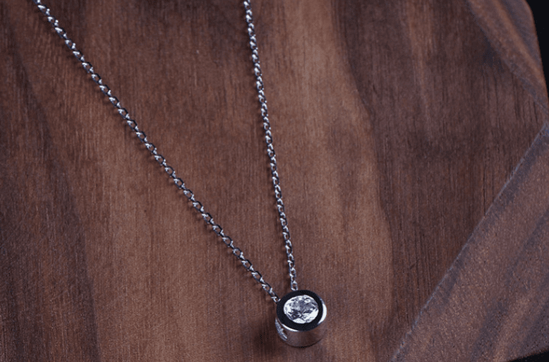 Women's silver jewelry pendant necklace | Decor Gifts and More